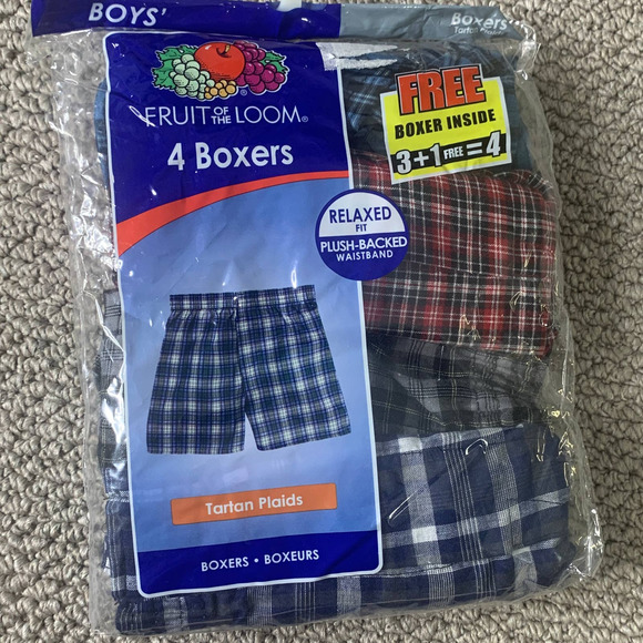 Fruit Of The Loom Boys Boxer Shorts Size Medium Multicolor‎ Tartan Plaid 4-Piece - Picture 1 of 6